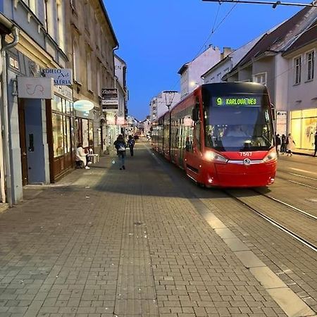 Апартаменти Bada Bing Plaza Братислава Екстер'єр фото